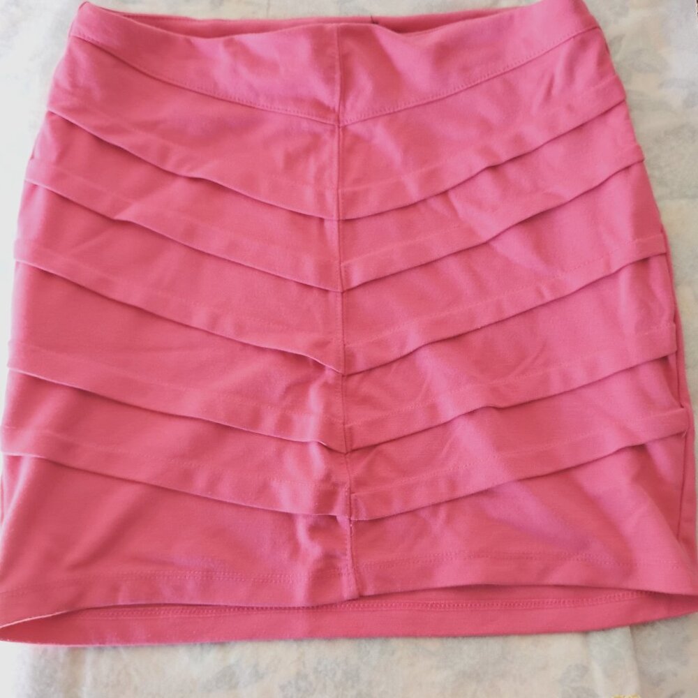 Basic House Size Medium Pink Bandage Skirt